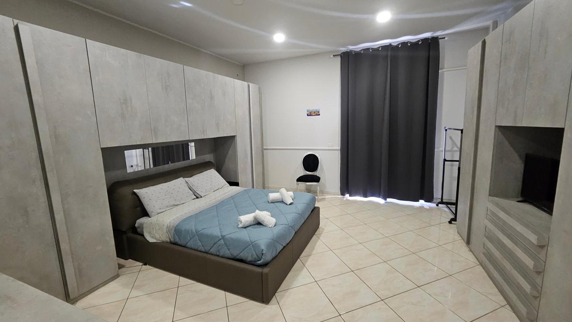 Saint Cristofer House Apartment Catania Bagian luar foto